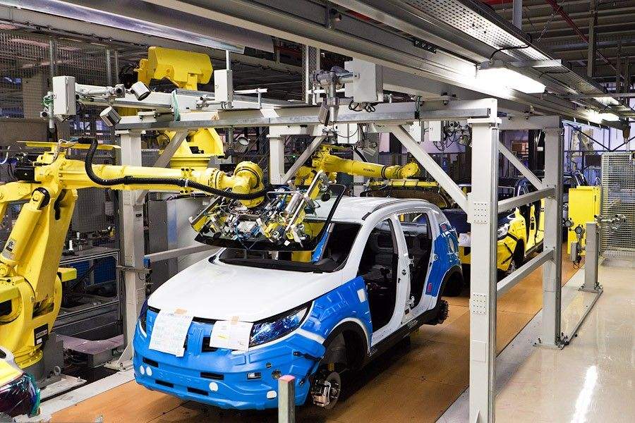 與車商達成戰(zhàn)略裝修合作華發(fā)裝飾多元發(fā)展